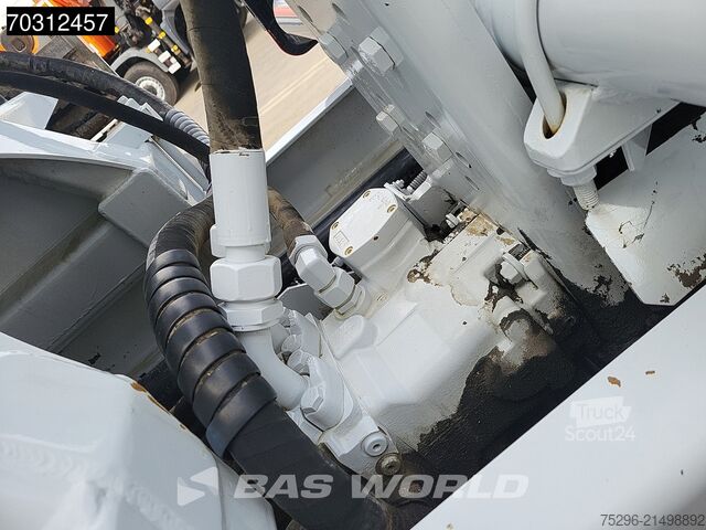 Blender Mercedes Arocs 3240 Arocs 8X4 9m3 Stetter Mixer Steel su...