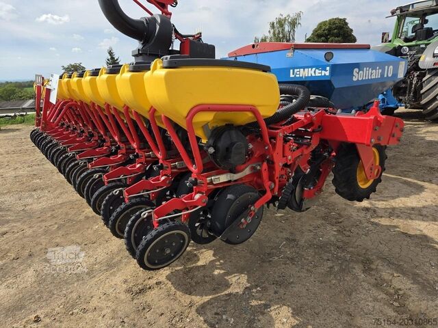 Semoir de précision Väderstad Tempo TPV 12 / TPL 12 Solitair Düngertank