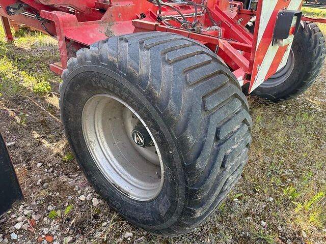 Hacken (Landwirtschaft) Hatzenbichler Rotorstriegel 12