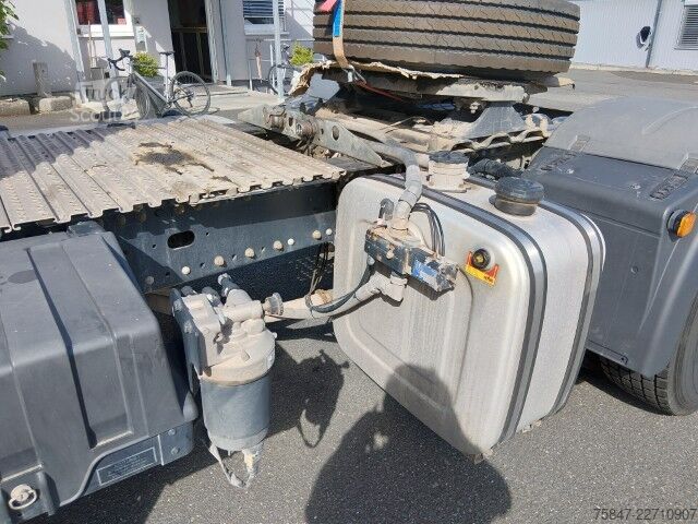 Standardni vlačilec MAN TGX 18.470 BL Kipphydraulik Retarder Alu