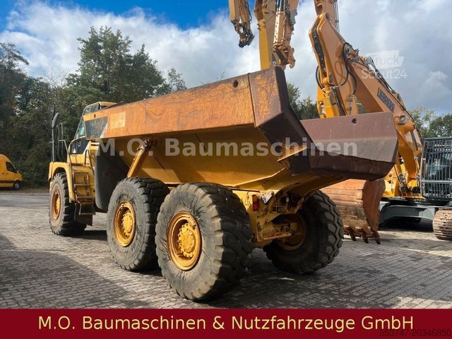 Andra CATERPILLAR CAT 730 / Dumper /