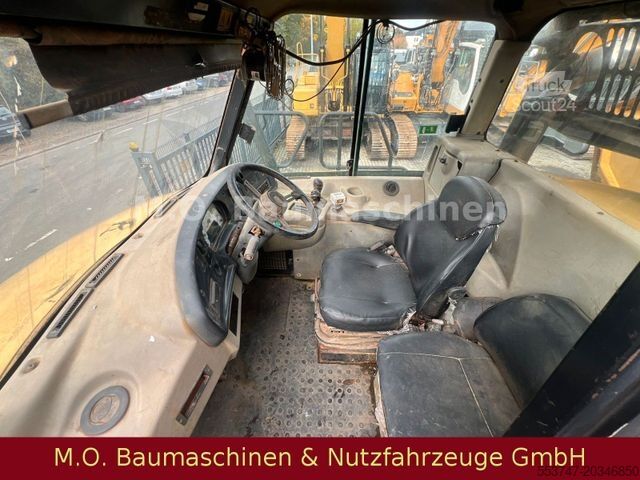 Andra CATERPILLAR CAT 730 / Dumper /