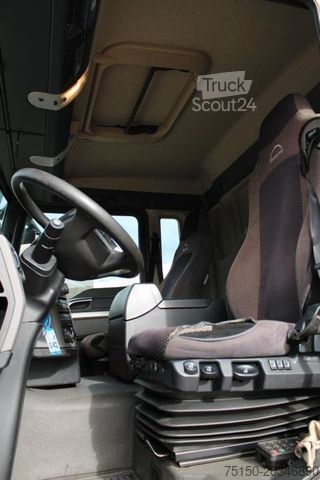 Gru montata su autocarro MAN 26.420 6x2 KRAN PALFINGER PK18502 FUNK Nr: 439