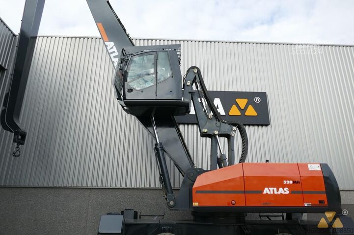 навантажувач матеріалів Atlas 520MH