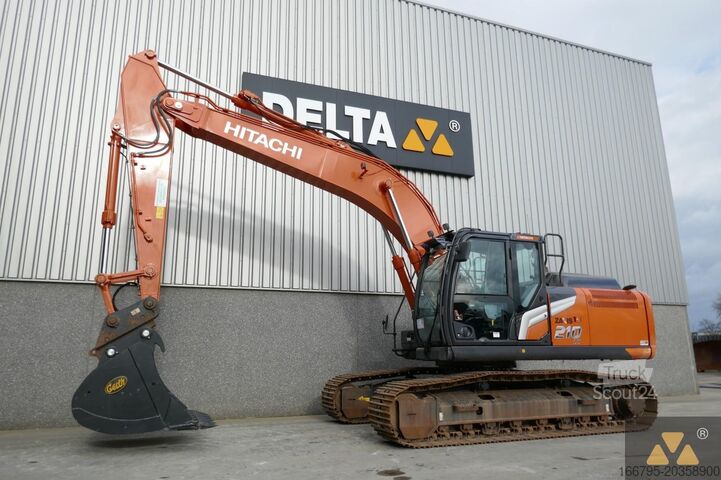 гусеничний екскаватор Hitachi ZX210LC-7