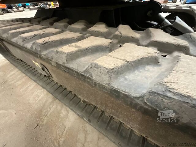 Minibagr Kubota U 27-4