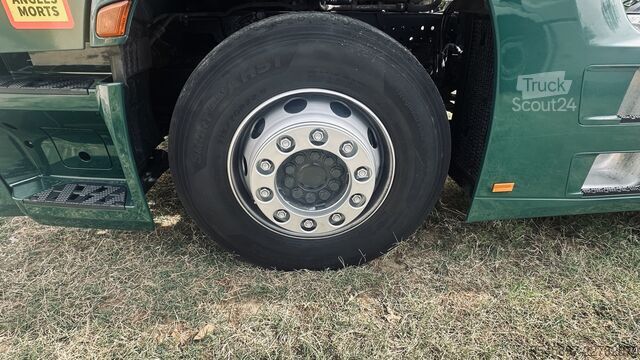 وحدة جرار قياسية Mercedes-Benz Actros 1845