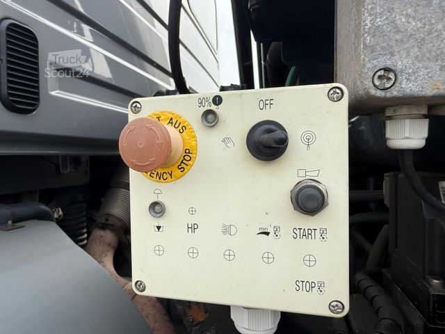 Truck mounted crane MERCEDES-BENZ Axor 1833 4x4 HAD Dreiseitenkipper mit MGK Kran