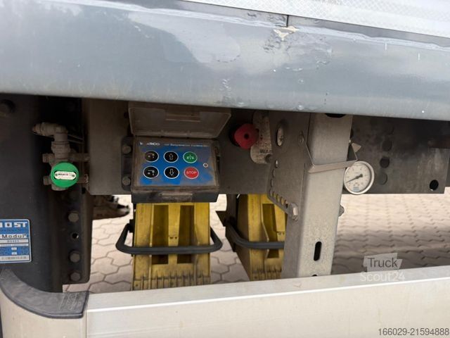 Puspiekabe ar staigājošo grīdu KNAPEN K100 Schubboden 92m³ 10mm Boden TÜV+Bremse Neu