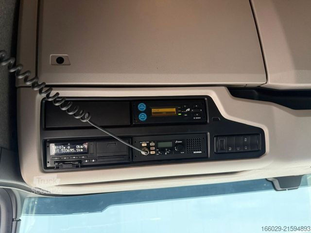 Standard nyergesvontató SCANIA S 580 V8 Twistlocks Schausteller