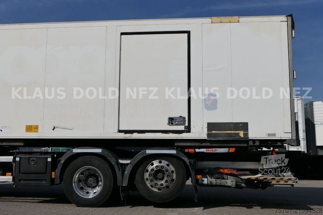 Maināms virsbūves kravas automobilis VOLVO FH 500 BDF Kühlkoffer Schmitz Retarder LBW