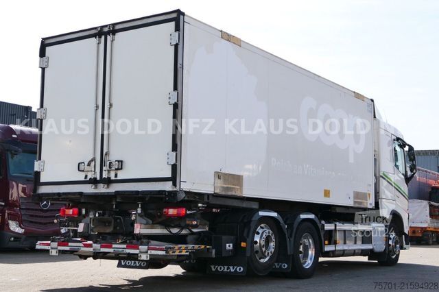 Maināms virsbūves kravas automobilis VOLVO FH 500 BDF Kühlkoffer Schmitz Retarder LBW
