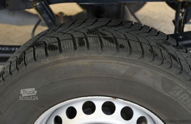 Perdeli panelvan MERCEDES-BENZ Sprinter 314 CDI/36 4x4 Allrad AHK Doka Pritsche