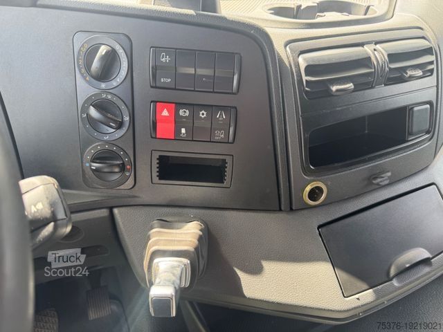 Transportador con plataforma y toldo MERCEDES-BENZ Atego 824 Tang-Aufbau AHK