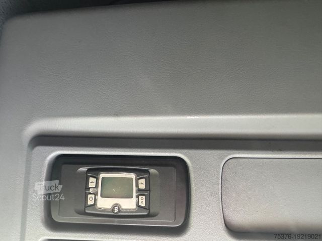 Transportador con plataforma y toldo MERCEDES-BENZ Atego 824 Tang-Aufbau AHK