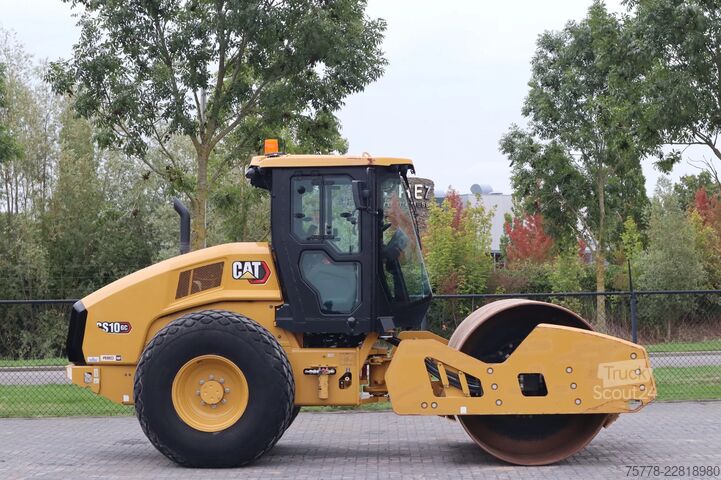 Vibrirajući valjak Caterpillar CS10 GC | LOW HOURS | AIRCO | GOOD CONDITION