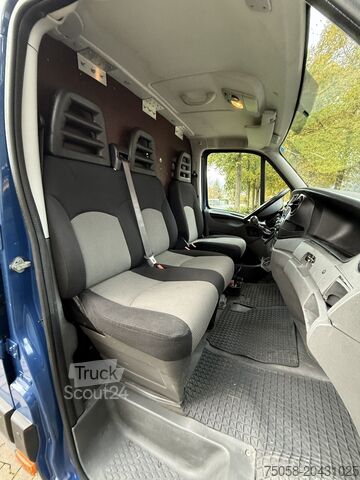 Φορτηγό Iveco Daily - DoKa - 121 TKm - 1. Hand