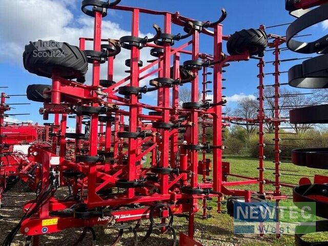 Cultivator Horsch FINER 7 SL