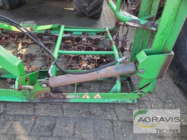 Tecnologia de feno Düvelsdorf WIESENSCHLEPPE