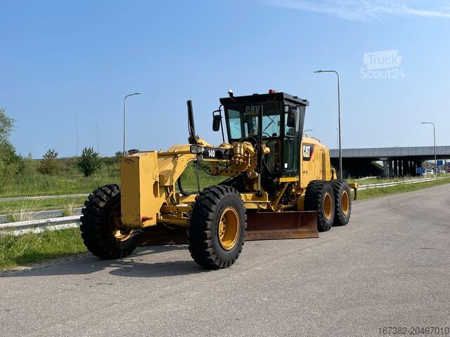Grader Caterpillar 140GC