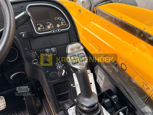 Chariot télescopique JCB 535-125 HiViz