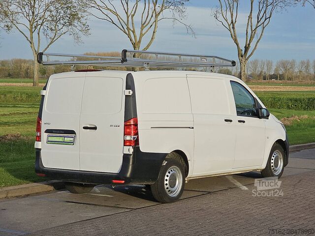 Bestelauto MERCEDES-BENZ VITO 111 Lang