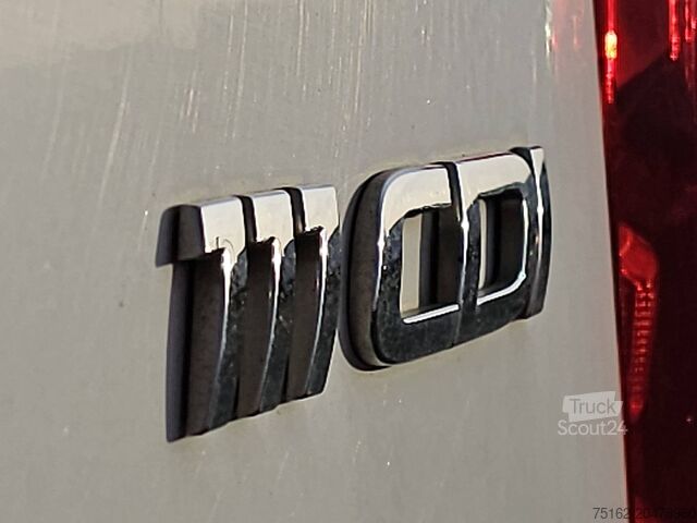 Bestelauto MERCEDES-BENZ VITO 111 Lang