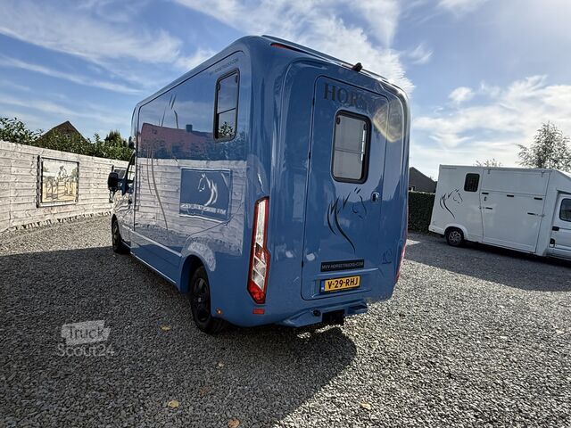 Transporte de cavalos Renault Master | HORSETRUCK | KRISMAR | STALLION 3XL | ...
