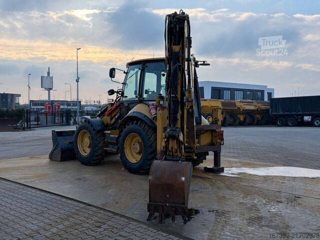 Ekskavatör/yükleyici kombinasyonu Caterpillar 444F