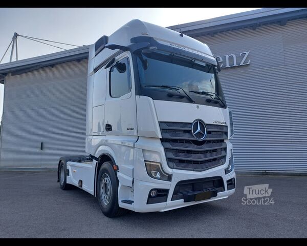 Standard nyergesvontató MERCEDES-BENZ Actros L 18 4x2 - Actros L 1848 LS 4x2