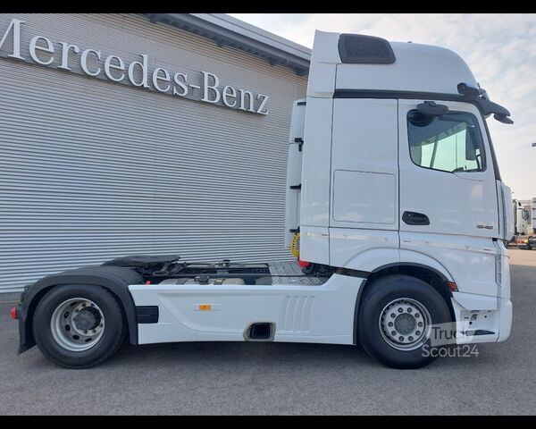 Standard nyergesvontató MERCEDES-BENZ Actros L 18 4x2 - Actros L 1848 LS 4x2