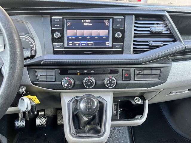 Personenbus Volkswagen Transporter Kombi 2.0 TDI L1H1 Comfortline 9-pe...