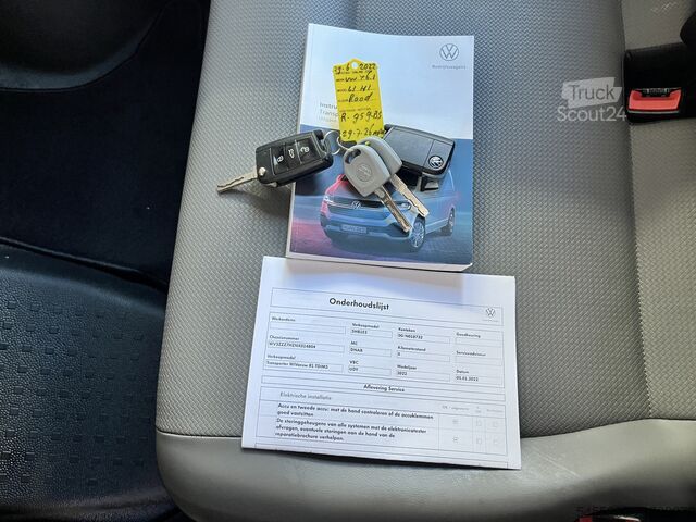 Personenbus Volkswagen Transporter Kombi 2.0 TDI L1H1 Comfortline 9-pe...