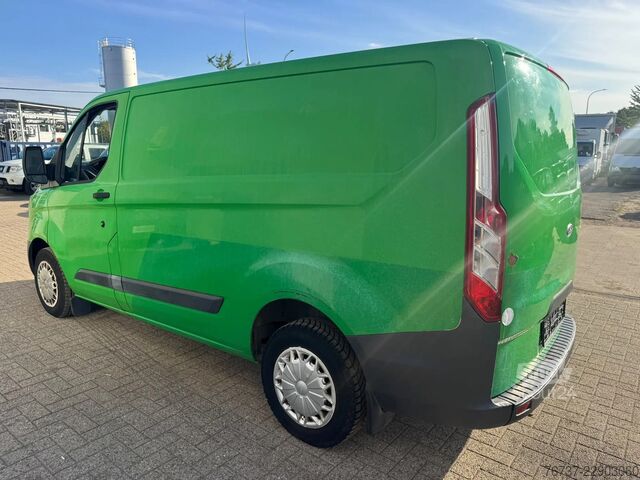 شاحنة بانل Ford Transit Custom **EURO 5**