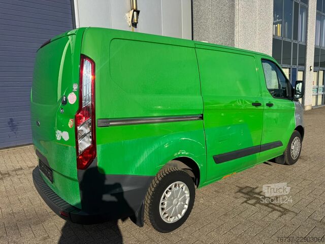 شاحنة بانل Ford Transit Custom **EURO 5**