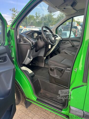 شاحنة بانل Ford Transit Custom **EURO 5**