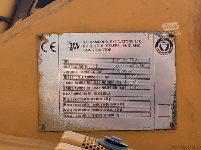 Mini lánctalpas rakodó JCB Robot T190