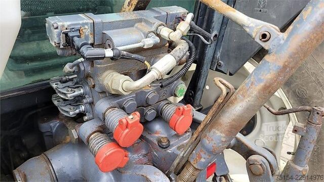 Traktor New Holland TN 75 D