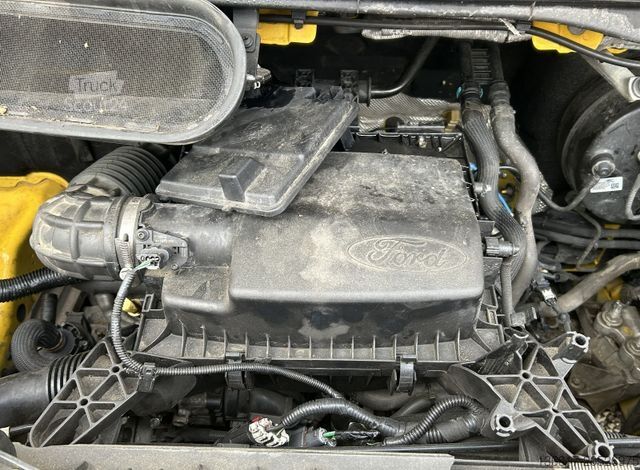 Dobozos furgon FORD Transit 290 L2 H2 Kasten / 4 Stück !! DEFEKT !!