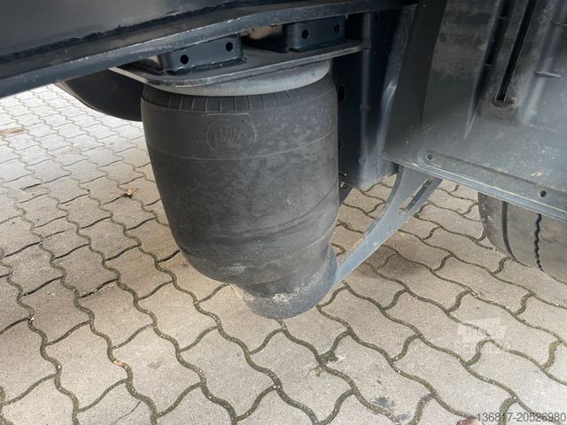 Auflieger mit Pritsche & Plane KRONE SD Plane Mega Edscha Hubdach 2x Liftachse