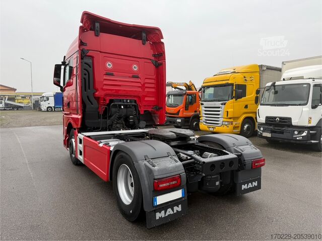 Tracteur routier standard MAN TGX 18.520