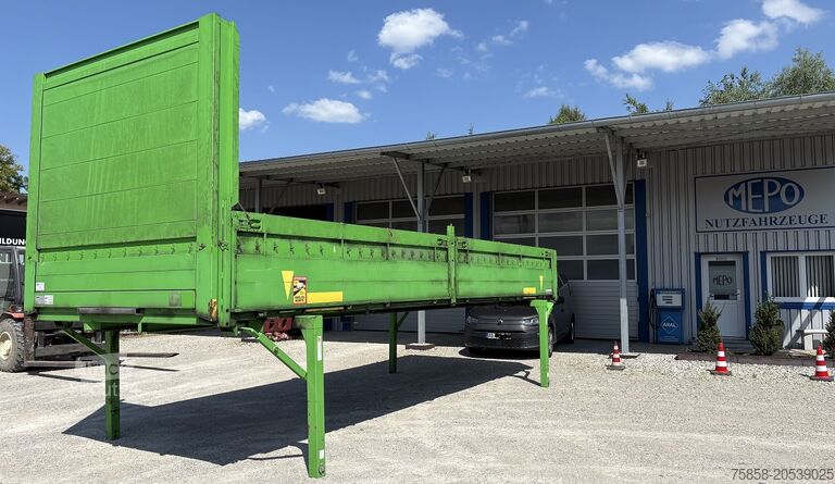 Plateforme amovible avec plateau Krone Baustoff 7,45 Multilockrahmen Türen