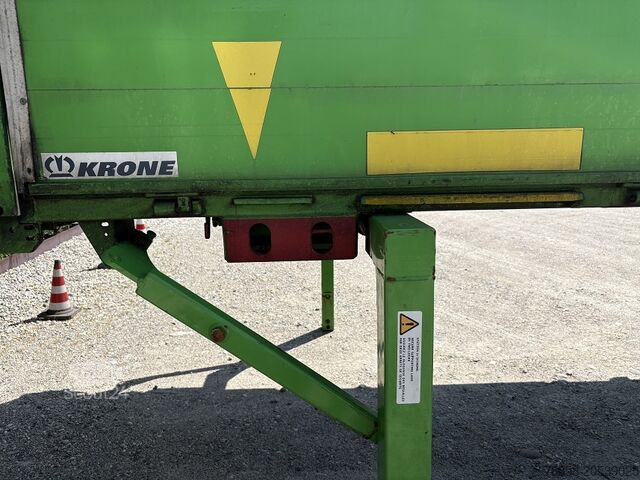 Plateforme amovible avec plateau Krone Baustoff 7,45 Multilockrahmen Türen