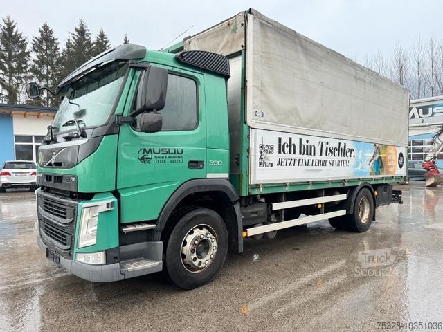 Valníkový nákladní automobil s plachtou VOLVO FM 330 I-Shift hydraulische Seitenwand