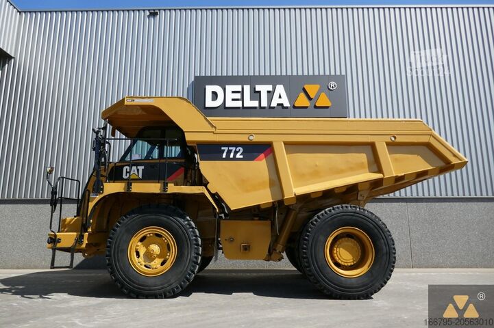 Dumper Caterpillar 772