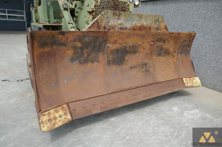 Bouteur Caterpillar D7F Ex-army