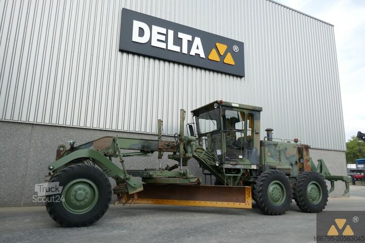 Niveladora Caterpillar 130G Ex-army