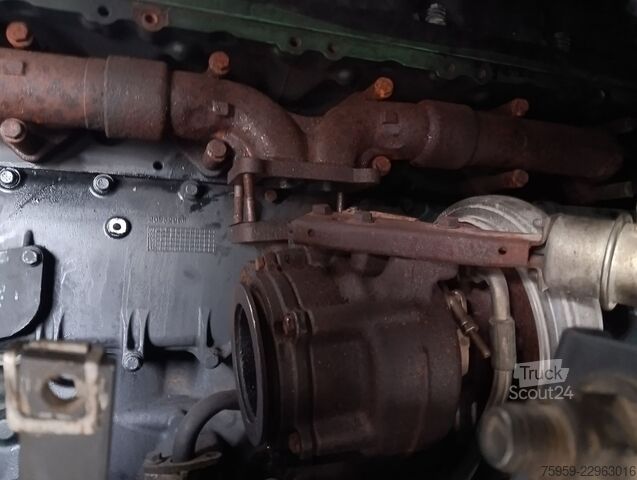 Trīspusējs kravas pašizgāzējs VOLVO FM13 480 8x4 RETARDER manual BIG Axle ENGINEProb