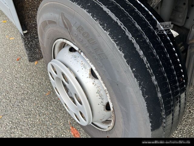 Camion per usi speciali MERCEDES-BENZ 1224 L Koffer 7,20m* LBW 1,5t*Klima*Automatik