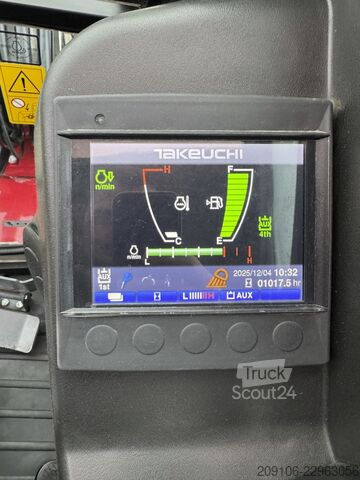 Mini-pelle TAKEUCHI TB TB 235-2 Powrtilt 3xSchaufeln Top